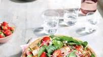 Strawberry-Chicken Salad with Pecans Strawberry-Chicken Salad with Pecans