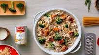 One-Pot Bowties with Chicken, Bacon and Peas One-Pot Bowties with Chicken, Bacon and Peas