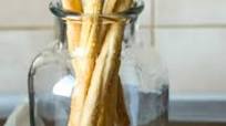 How to Make Authentic Italian Grissini Breadsticks Recipe (in 80... How to Make Authentic Italian Grissini Breadsticks Recipe (in 80...