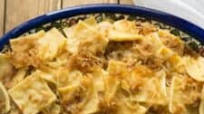 Hungarian Cabbage Noodles with Caramelized Cabbage and Onions - Káposztás Tészta Hungarian Cabbage Noodles with Caramelized Cabbage and Onions - Káposztás Tészta