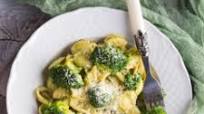 Air Fryer Lid - Orecchiette with Roasted Broccoli and Walnuts Air Fryer Lid - Orecchiette with Roasted Broccoli and Walnuts