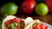 Chicken Tacos (Cafe Rio Shredded Chicken Copycat) Chicken Tacos (Cafe Rio Shredded Chicken Copycat)