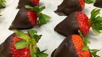 Diabetic-Friendly Chocolate-Dipped Strawberries Diabetic-Friendly Chocolate-Dipped Strawberries