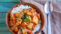 Slow Cooker Chicken Massaman Curry Slow Cooker Chicken Massaman Curry