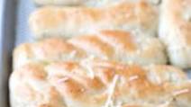 Easy Homemade Breadstick Recipe Easy Homemade Breadstick Recipe