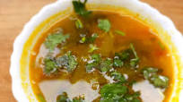 Pui Saag Masoor Dal (Malabar Spinach-Red Lentils) Pui Saag Masoor Dal (Malabar Spinach-Red Lentils)