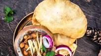 How To Make Punjabi Chole Bhature - Chana Bhatura Recipe How To Make Punjabi Chole Bhature - Chana Bhatura Recipe